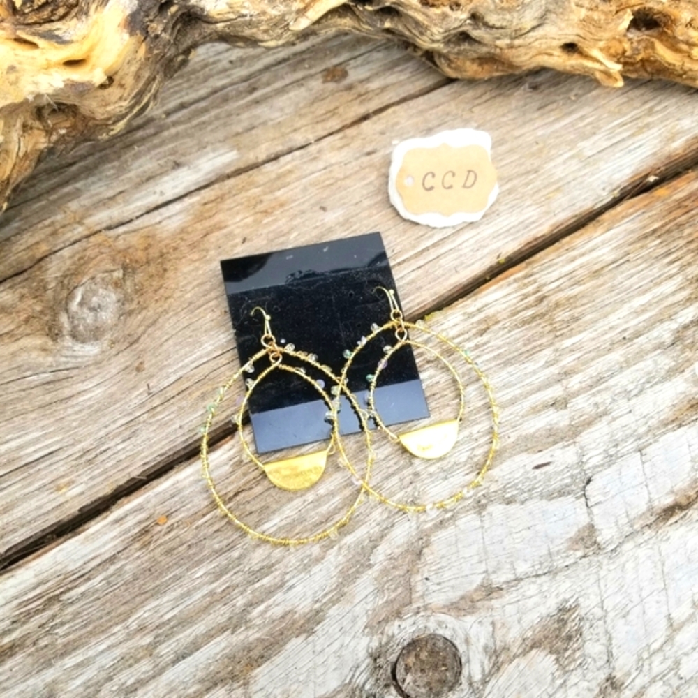 NEW! CCD HAMMERED METAL & BEADED HOOP EARRINGS! - Picture 5 of 5